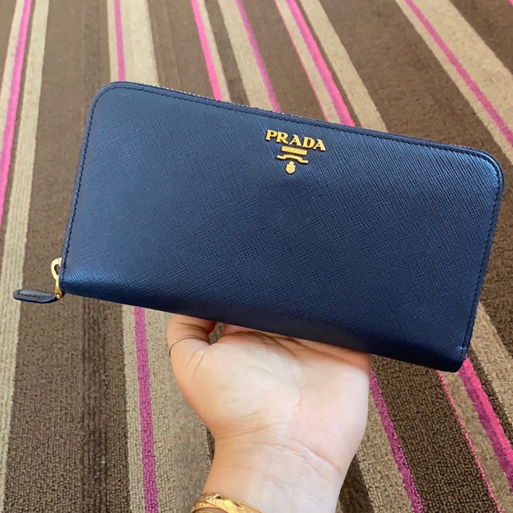 Prada wallet - Picture 4 of 7